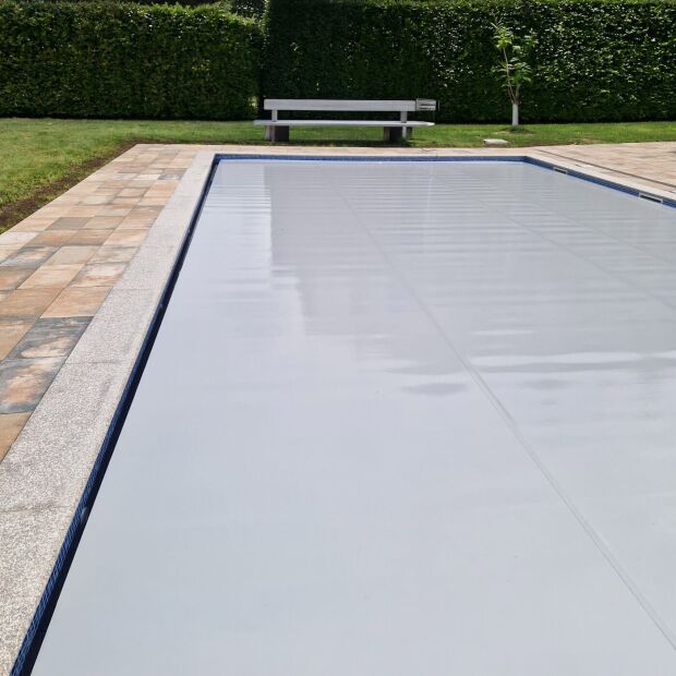 Schaumabdeckung - 6mm in weiss - Sonderanfertigung